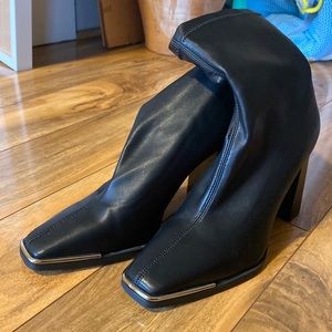 NastyGal size 36 heeled sock bootie with gold trim EUC